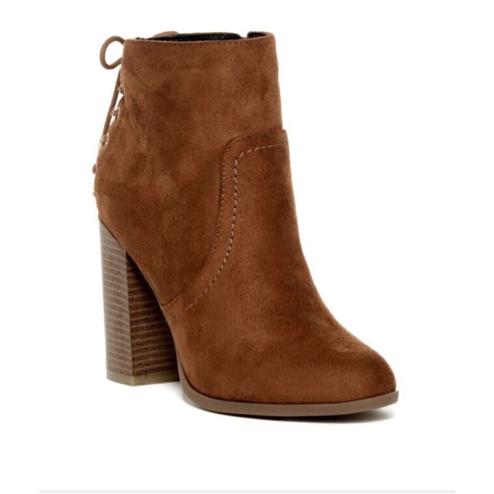 Indigo Road Taylin Booties In Brown